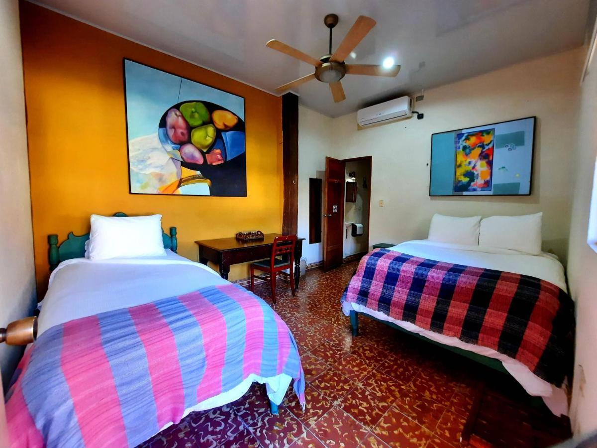 Hotel La Posada Del Doctor Леон Екстер'єр фото