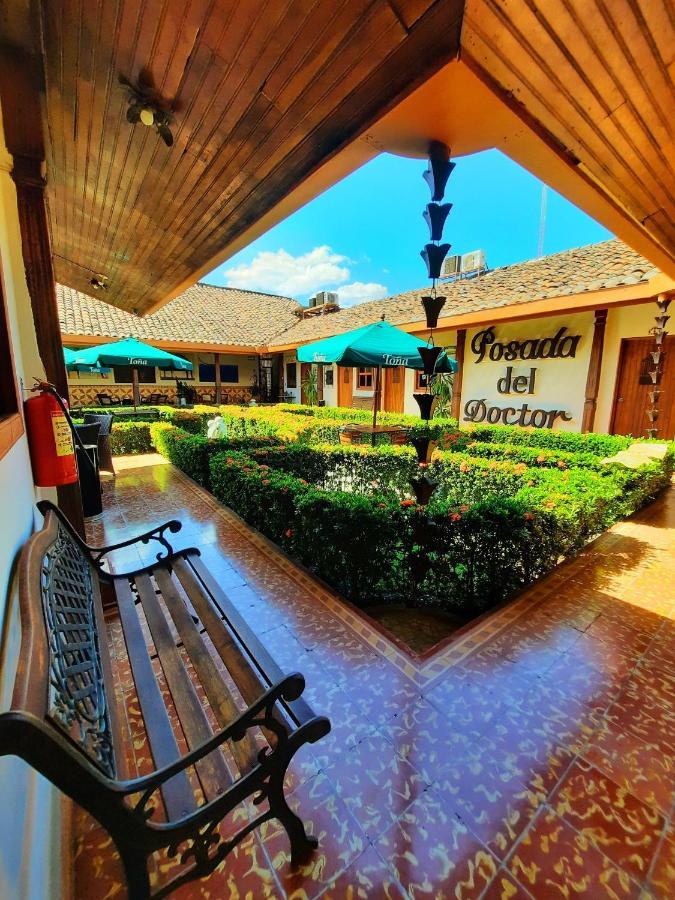Hotel La Posada Del Doctor Леон Екстер'єр фото