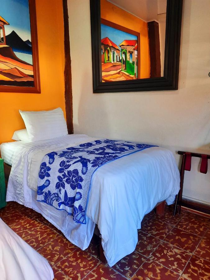 Hotel La Posada Del Doctor Леон Екстер'єр фото