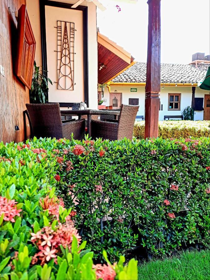Hotel La Posada Del Doctor Леон Екстер'єр фото